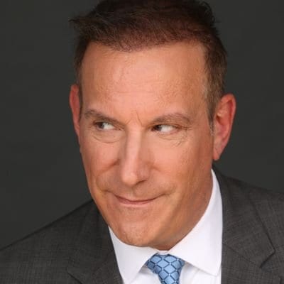 Waking you up on @WMALDC in Washington DC/VA/MD | Columnist at @townhallcom | Ambassador to VA Wine Country / Czar of th...