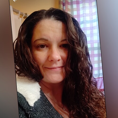 Christian wife, mother and grandmother. Loves American values.