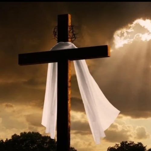 "Simple Truths To Live By" was created to encourage those seeking an easy daily devotion based on scripture and reflecti...