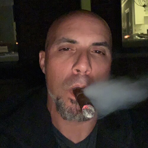 Pro America! Anti Leftist! I’m for putting politicians, bureaucrats and Cable news pundits in prison. starting with #Jay...