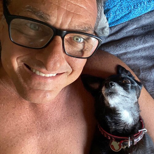 Birthday: May 10, 1967 
High School: Villa Park
College: CSUF / SAE
CEO/owner DrLoves.com