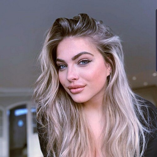 🇺🇸 34 y.
🇺🇸 American Patriot  
🇺🇸 Trump still my president
🇺🇦 Pray for Ukraine