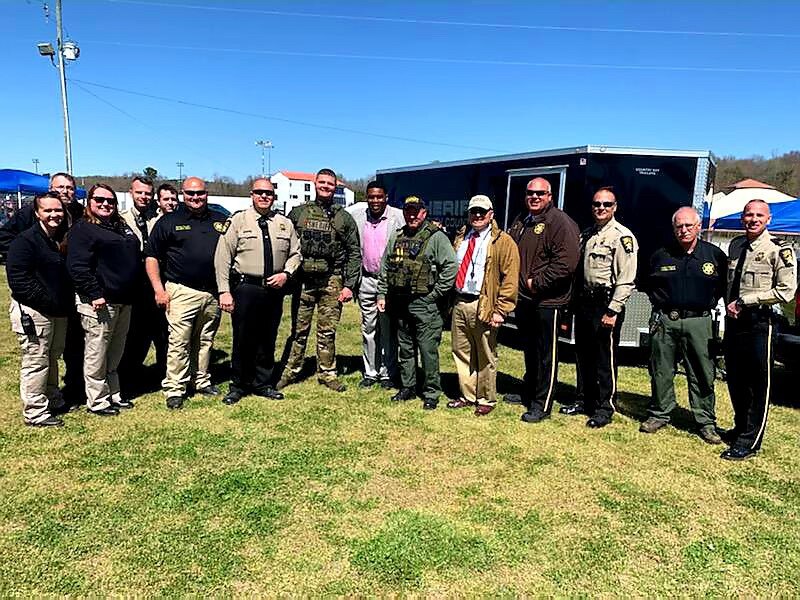Thank you to our great men and women in blue who kept us safe in Commerce yesterday! You are the TRUE heroes!!
