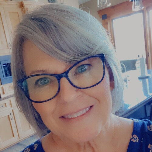 Daughter, wife, mother and a proud Grandma 🇺🇸