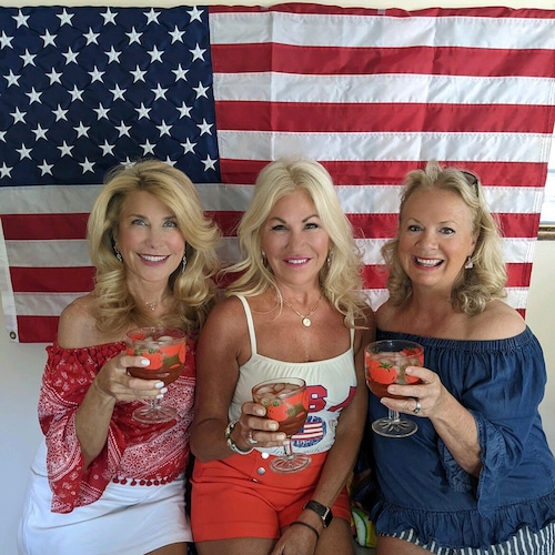 BLONDES HAVE MORE  "GUNS"