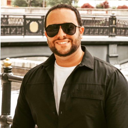 Voted Rhode Island’s #1 Realtor - Projo’s Reader’s Choice Awards 2020. #MAGA #SaveAmerica 🇺🇸🇺🇸🇺🇸