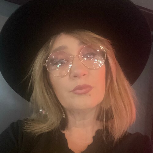 Mom 🇺🇸 Patriot 🇺🇸 Rocker