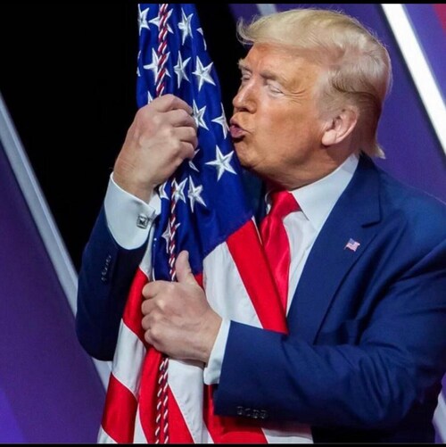 I’m a #walkaway during Barry’s 2nd term; hoping/praying the true President Trump gets back in the WH before Brandon FUBA...