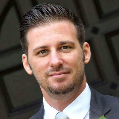 Follower of Jesus, happy husband, proud Daddy.  I Corinthians 9:22