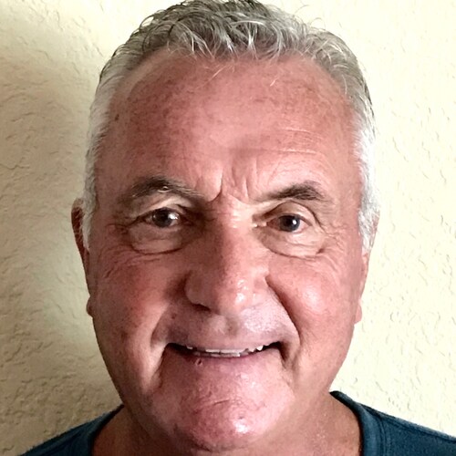 Retired business owner, master scuba diver. Believe in the freedom & personal choice, free market, anti socialism. Proud US citizen, Expat Canadian.