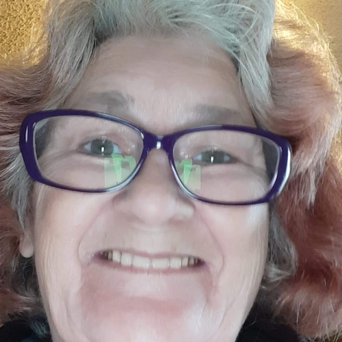 .Would you please help me fight the CDC and DEA bc they are locking up our Drs and taking our pain meds I beg you to help us chronic pain and cancer patients.