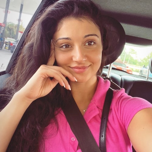 Visit ARIANNA GRACE's profile on GETTR. View their posts, photos, videos, and connect with them on the social platform.