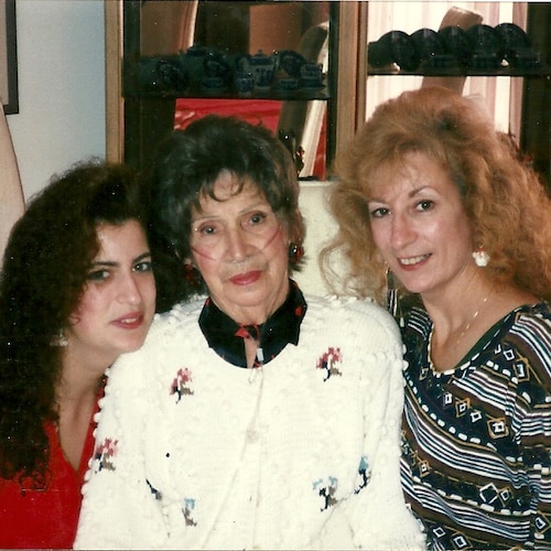 Single Christian Patriot and Posse member of Warroom