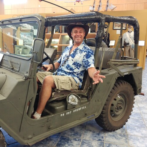 25-year Army 351M CW4 (Ret)
Inventor: 3 Patents, 1 pend
Patriot
Jeeper
Welder
Innovator
Writer. My Books: https://www.am...