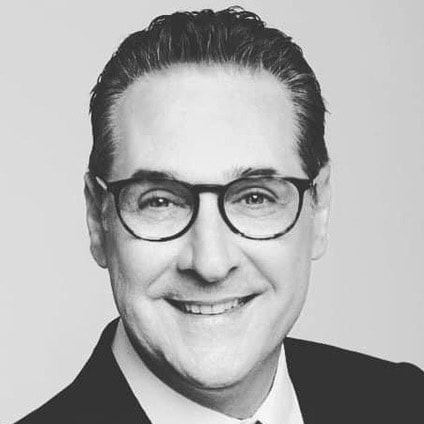 Politiker, Blogger, Vizekanzler a.D., Consulting, Unternehmer, Freiheitsliebend, Konservativ, Patriot, soziales Herz und...