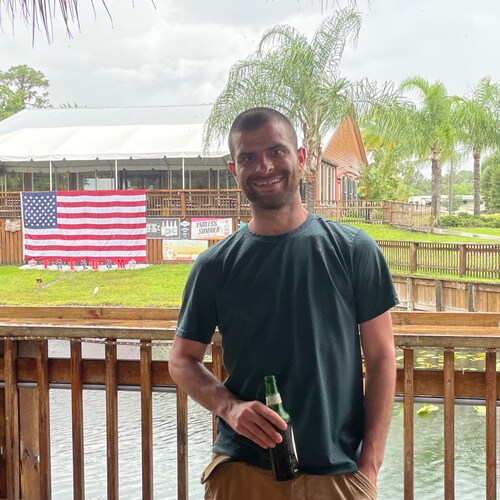 Stocks/Crypto, Chemical sales and shipping, 2x fantasy football champ. Pro America.