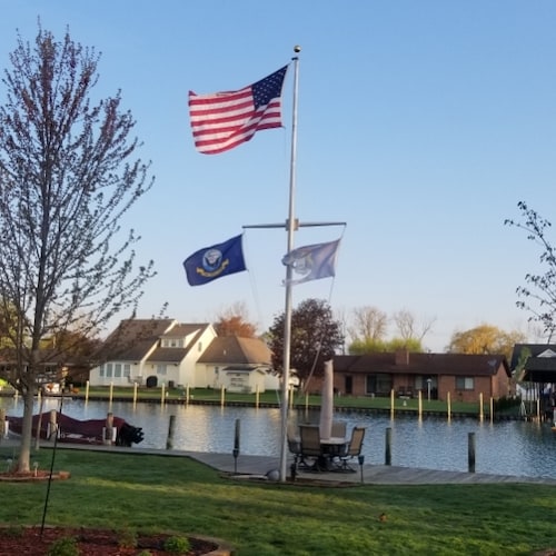 Pure blooded American, Navy Vet. Husband, Father, Grandfather, Christian. Get rid of all electronic voting machines, one...