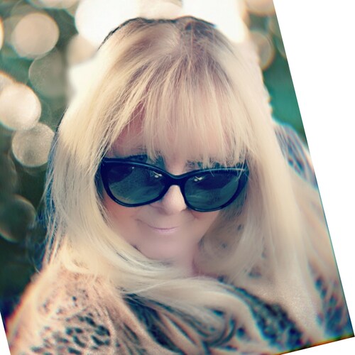 A charasmatic leader with extensive business experience in Public Relations, Politics, Investigations and Law. #ItsHandl...