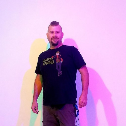 Matt Mettler runs amok in the free world taking his chances...traveling like Cain in Kung Fu on a Quest for greater mean...