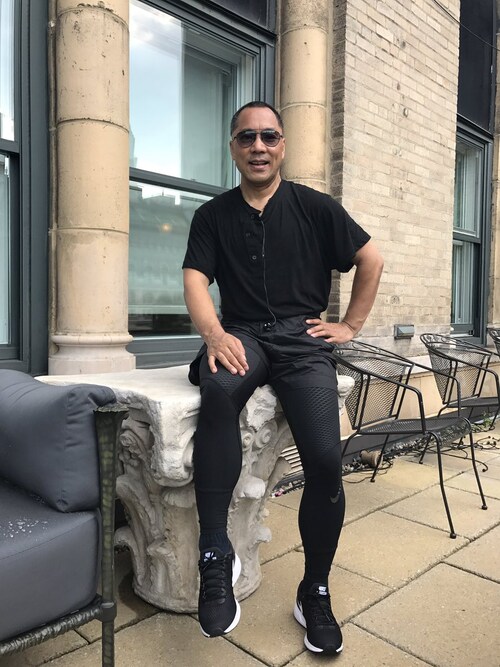 尊敬的推有你们健身了吗？今天我收到了很多关于有人自称长老是文贵的特使．并借故收钱的事情的问询！我在此严正声明文贵没有任何代表或特使！文贵永远不可能向推有去要任何一分钱．请勿上当受骗．在此严正声明！🙏...