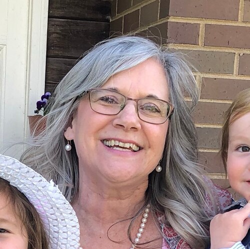 Christian, wife, mother, grandmother, gardener, reader, nature lover, conservative