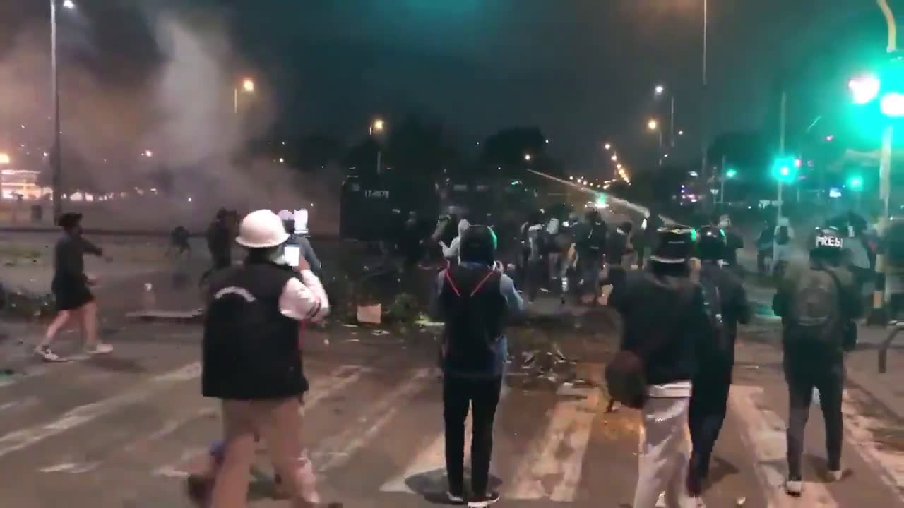 la jauría de hampones que quieren llevar a Colombia al chavismo.🤬🤬