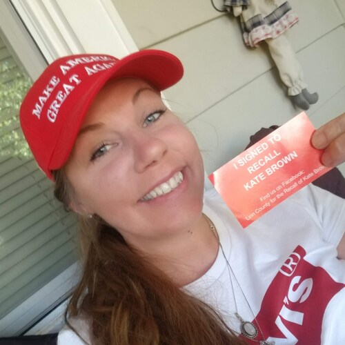 America first Oregonian banned from Twitter: @oregonflippedred. God wins! Trump is my President. No Vax. #WWG1WGA