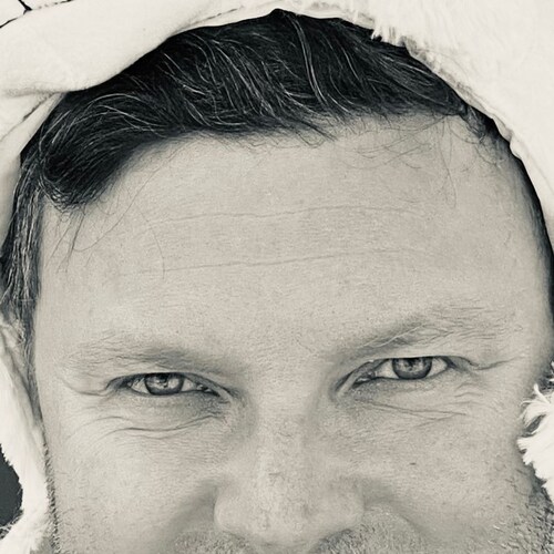 Freedom loving homo sapien thats also part Bitcoinasaurus.