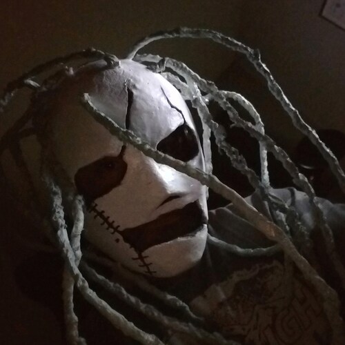 There should be some sort of interesting facts about me in this section.