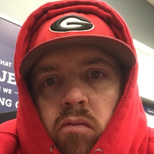 California Refugee that now resides in Kentucky. Pro 1st and 2nd Amendment.