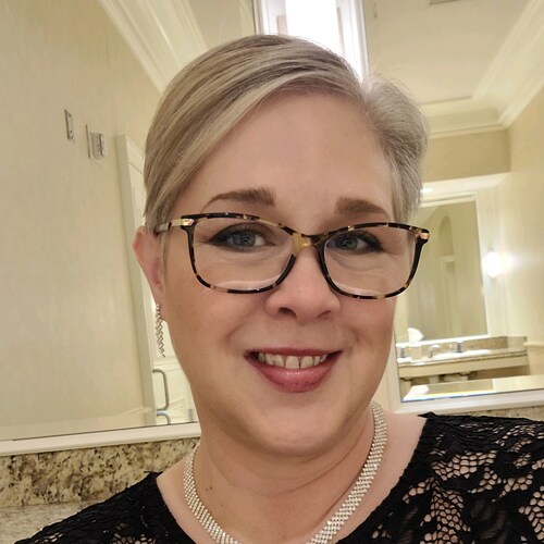 Daughter of the Revolution, skeptic, Libertarian,, Wife, Mom, breast cancer survivor 🌸