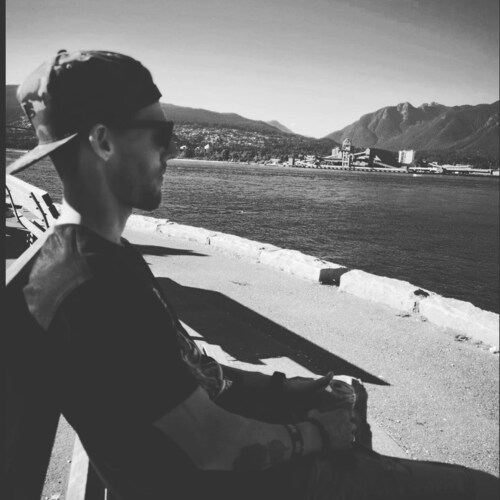 Visit Eamon's profile on GETTR. View their posts, photos, videos, and connect with them on the social platform.