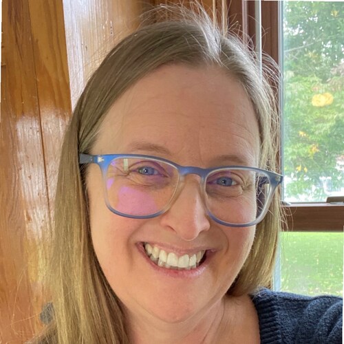 Globetrotter granny 🛫, wife, mom, adventurer 🗺, entrepreneur 💯🔥, and vision builder! I’m also a Village Trustee, blo...