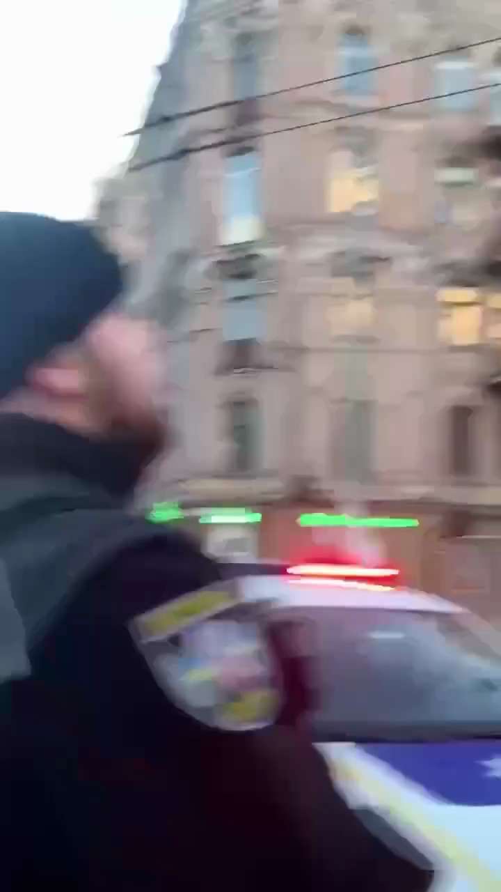 WATCH: Ukrainian police open fire into the sky on Russian kamikaze drones over Kiev