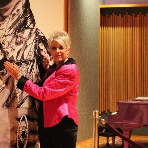 Q from the first post‼️     JFK JR followed me on Twitter🚁🛫            Don’t Stop Believing‼️Prince Lover 4eva💟 TRUMP...