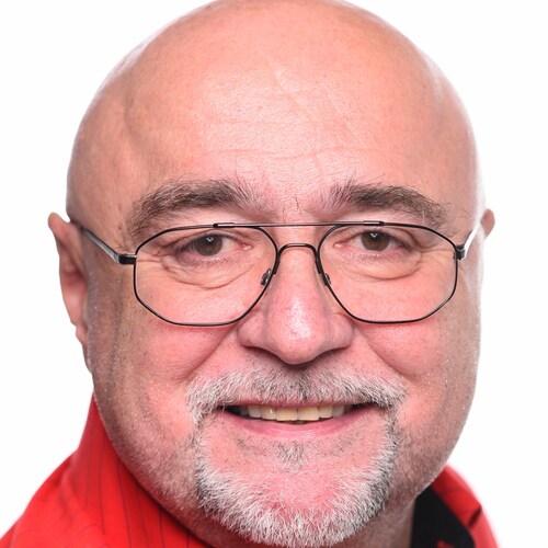 als von Twitter aus politischen Gründen kpl. gesperrtes Profil bitte ich um berechtigtes ASYL ohne(!) finanzielle Ansprü...