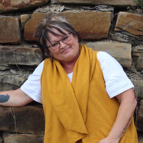 A small town gal just trying to survive this world with GOD in control! I am a Patriot! 🇺🇸