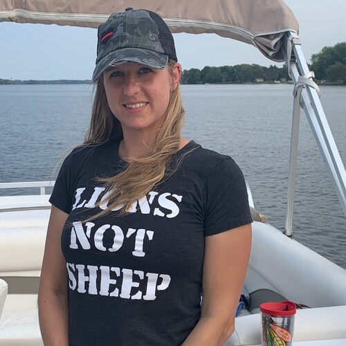 I’m a wife, mother, and physical therapist. I enjoy being active and spending time with family!