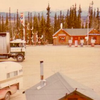 Old. Ham Radio. Don’t walk very well. Aims still good tho. AZ