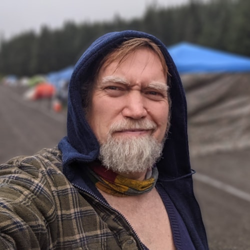 Crazy Viking hippie adventurer, living life to the fullest and going on as many adventures as possible.