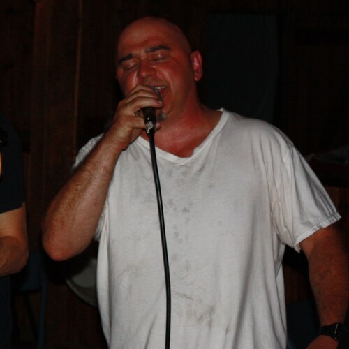 Libertarian, Musician & disenfranchised American, quick on the block! I'm a moderate Nazi as opposed to being semi fasci...