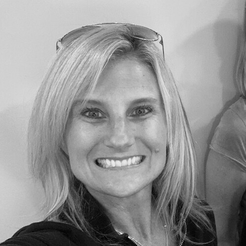 Christ follower, Devoted Mother, Wife, & Daughter, Animal lover, Interior Designer, Entrepreneur and Patriot. 🇺🇸