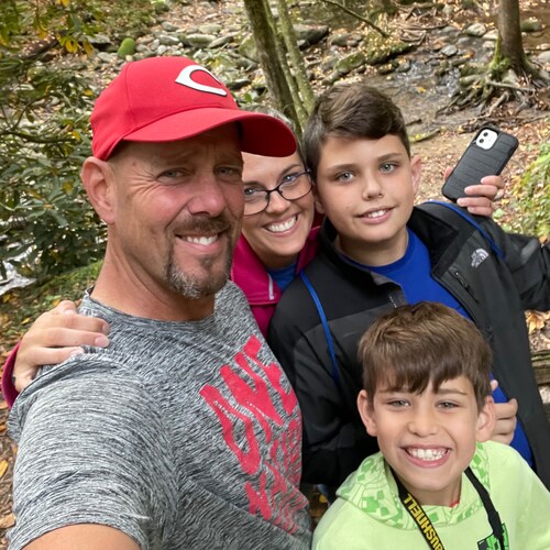 Christian apologist, Husband, Dad, small business owner 30 years