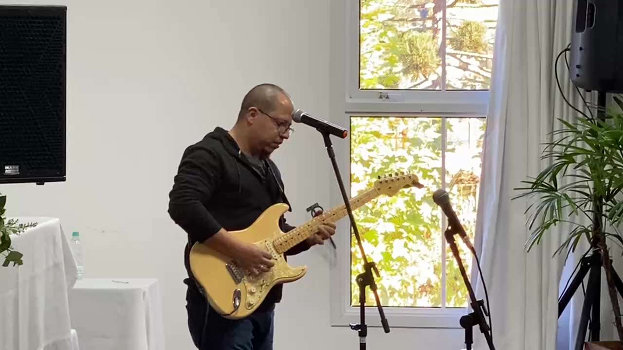 Hino RioGrandense na guitarra 🎸 por Everton Pessoa Encontro Bolsonarista 🇧🇷 Bento Gonçalves na Vi...