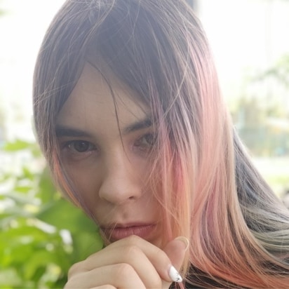 младший лейтенант! мальчик молодой :* все хотят поняшится с тобоой :3