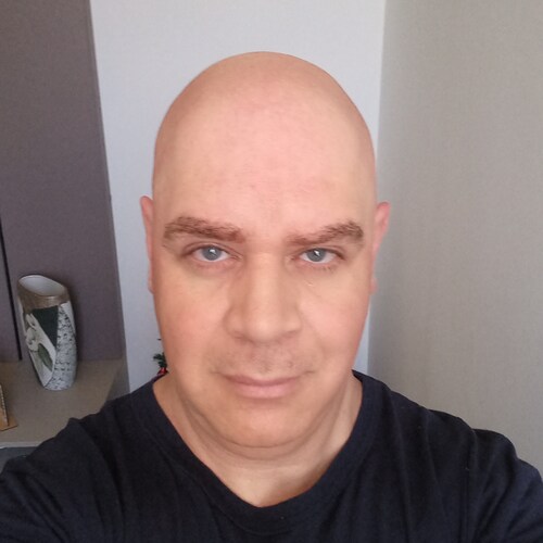 Professor universitário | Católico praticante | Defensor do livre mercado. 🇧🇷