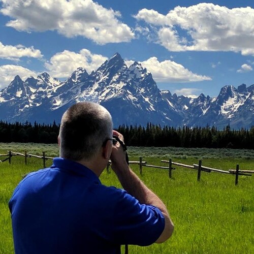 Old retired guy who enjoys photography