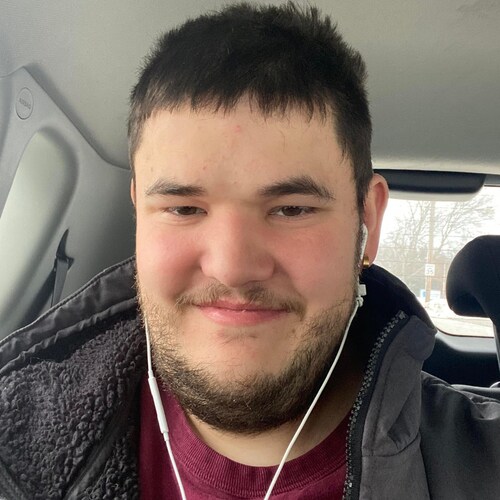 hi my name is Chris am 26