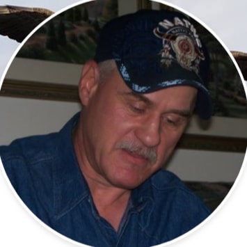 On the border . Watching . Antitrafficking . BATCH&CO Rio Grande . 
God & Trump. DON'T FOLLOW & BLOCK ME. No moslems , ...