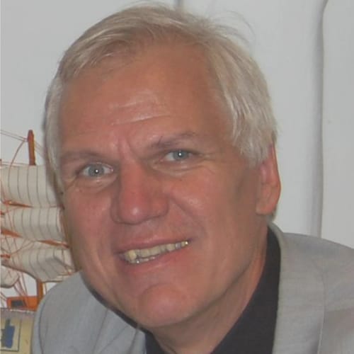 Prof. Dr. med., Physician, Specialist, Professor at University of Applied Sciences